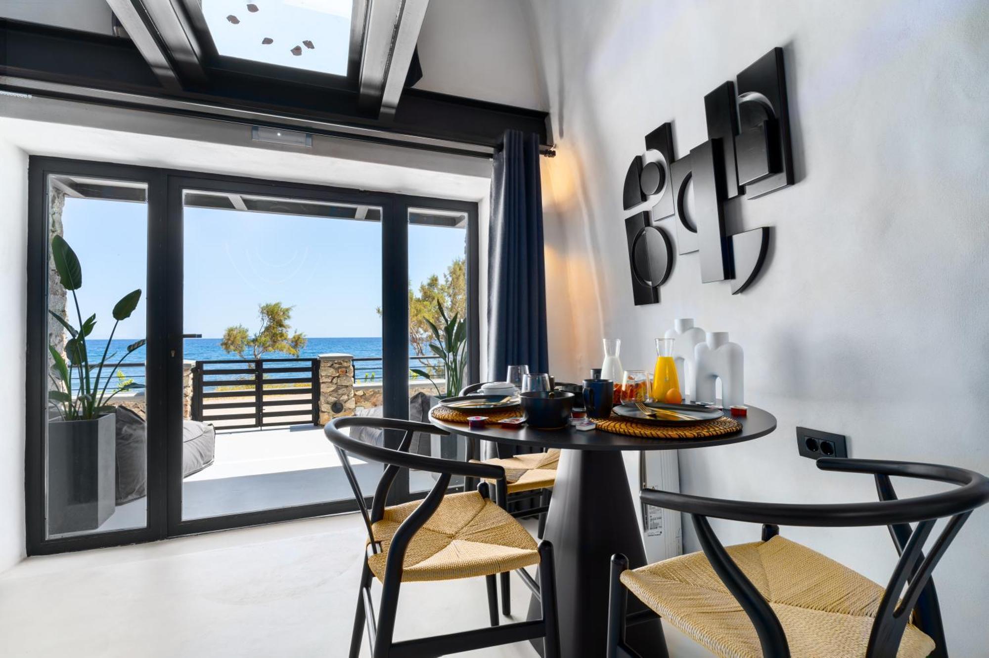 Neoma Luxury Suites 카르테라도스 외부 사진